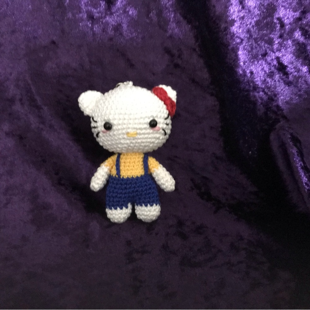 Hello Kitty crochet keychain